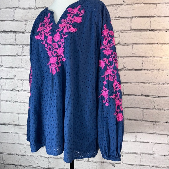 Lilly Pulitzer Coretta Navy Tunic Top Pink Embroidery Long Sleeved Size Large - Picture 9 of 11